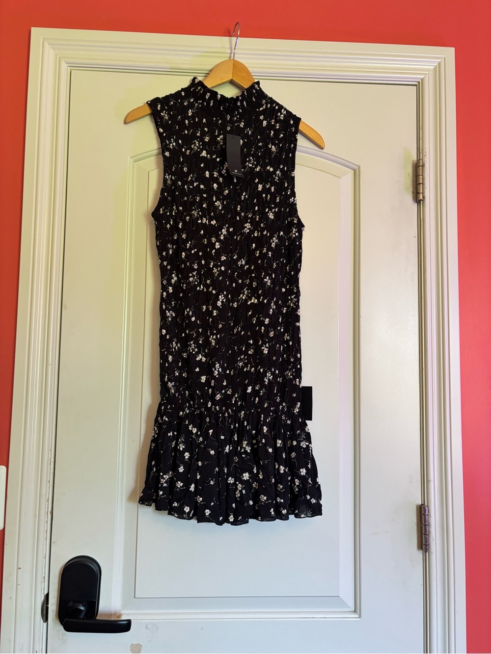 LULUS Sleeveless Black Floral Ruffle-Hem Dress. Size Large. NWT!
